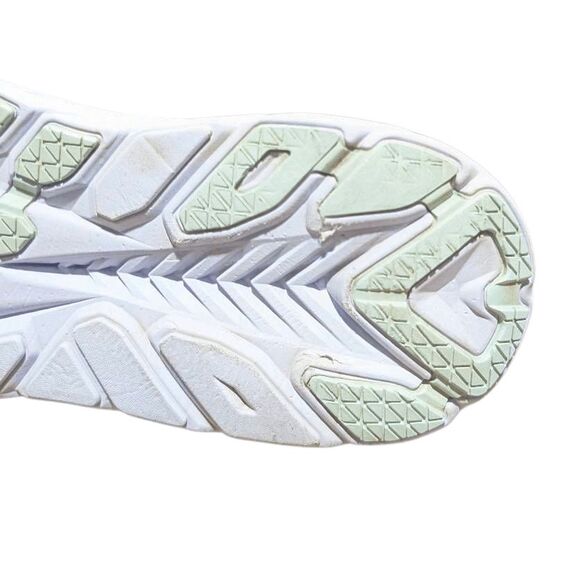 HOKA ONE ONE Clifton 8 Running Shoes Size 11B - Picture 12 of 12